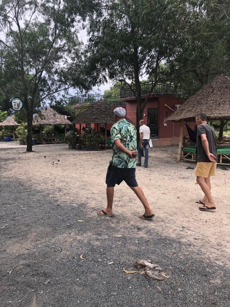 La Plage De Kampot By Lee & Hap Guest House 外观 照片