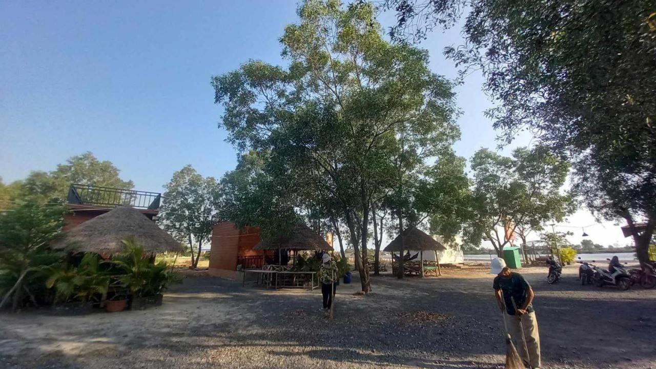 La Plage De Kampot By Lee & Hap Guest House 外观 照片