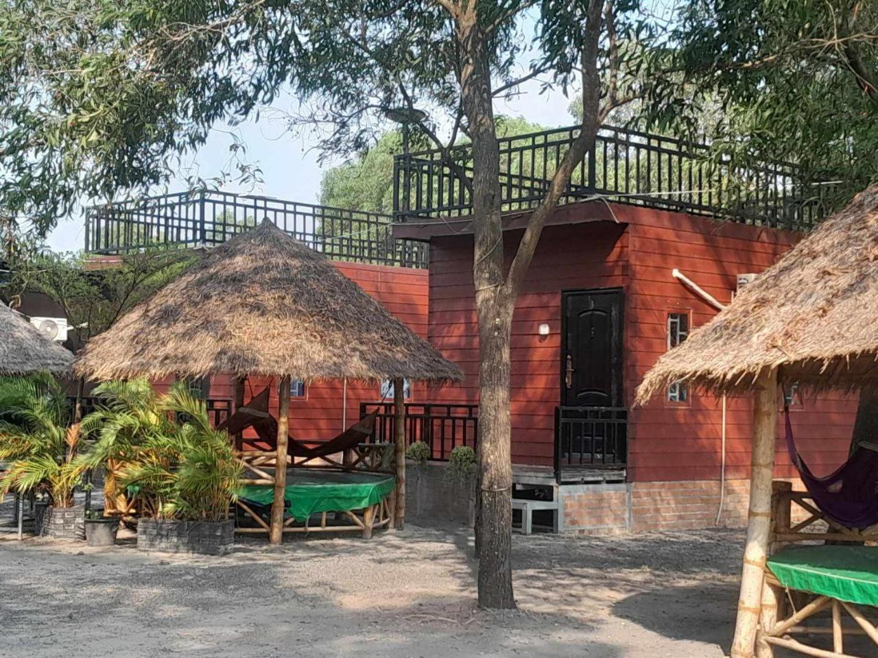 La Plage De Kampot By Lee & Hap Guest House 外观 照片